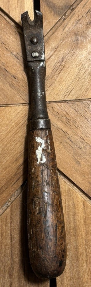 Vintage Wood Handle Nail & Tack Puller