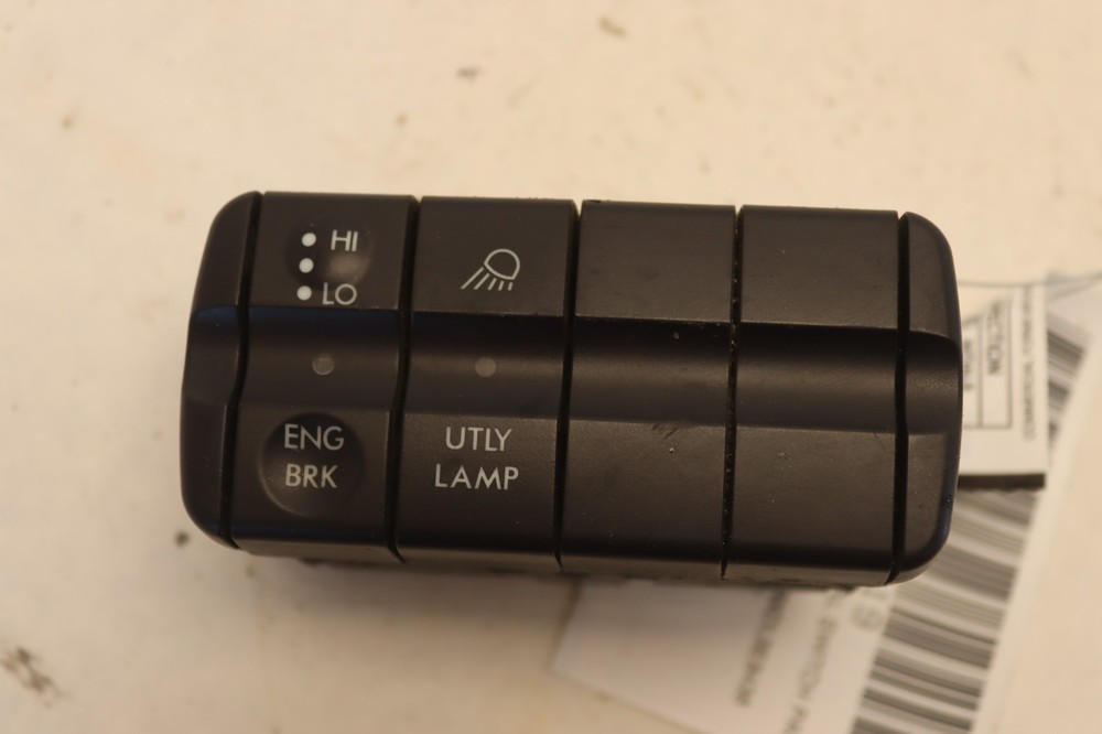 2008-2017 FREIGHTLINER CASCADIA 125 ENGINE BRAKE DOME LAMP SWITCH PANEL OEM