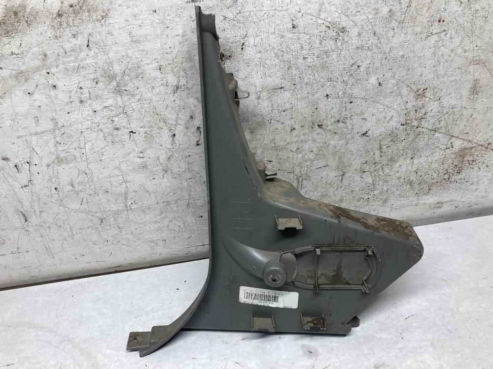 Peterbilt 579 POLY Right/Passenger LOWER KICK PANEL Trim/Panel | P/N S6062320720