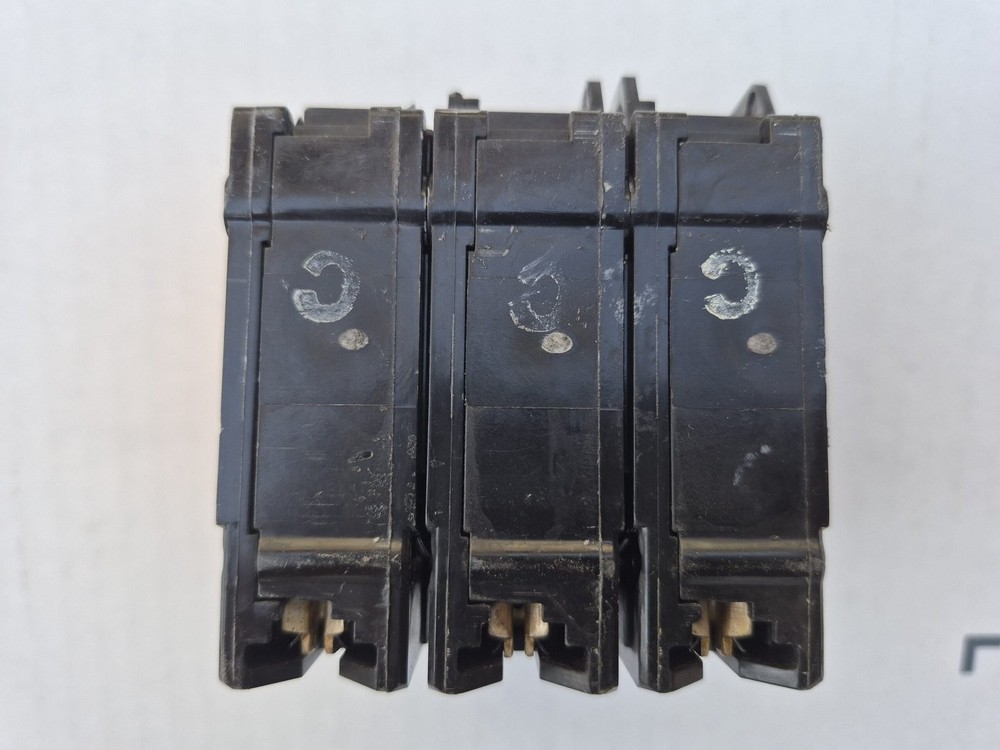 ABB 100 Amp 1 in. 3-Pole Circuit Breaker (THQL32100A) THQL32100A