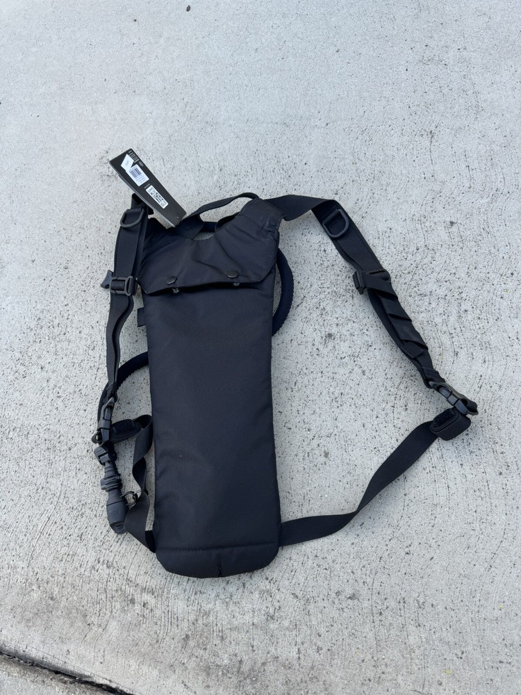 Camelbak Black Thermobak 2L w/ 70oz Bladder