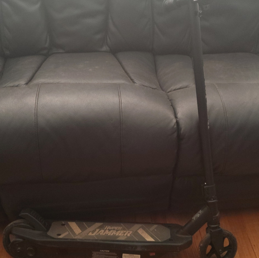 Super Hammer Super Hammer Black Kick Scooter with Folding Handlebar