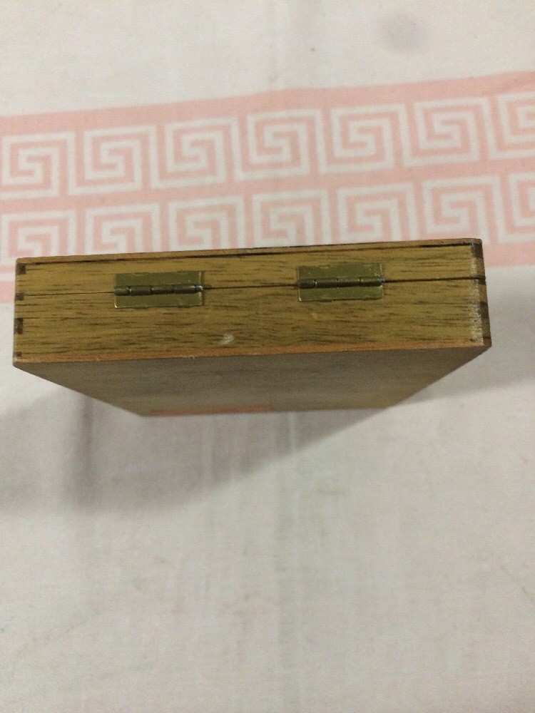 Old empty wooden box Horn 2000