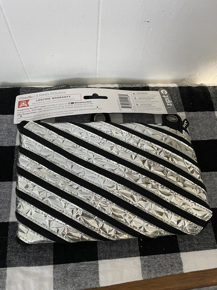 Zip It Metallic 3 Ring Pouch NWT Pencil Case