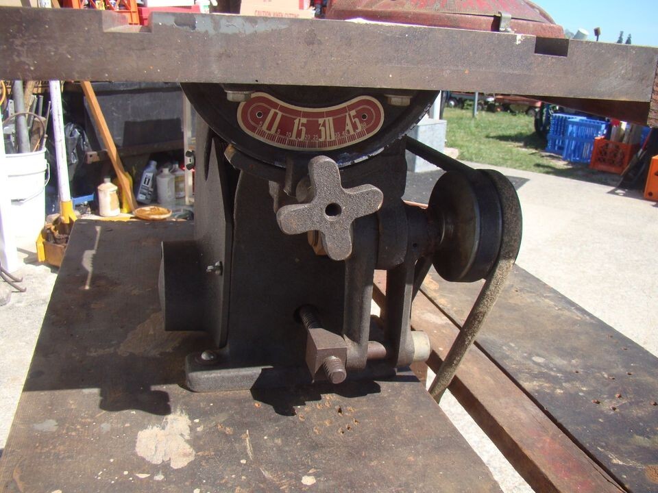 Unbranded Vintage Belt Driven Tilt Table Saw