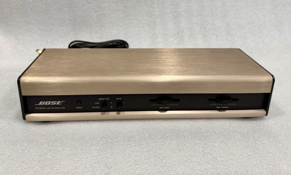 Bose 901 Series V Active EQUALIZER EXCELLENT Cond. • Powers On