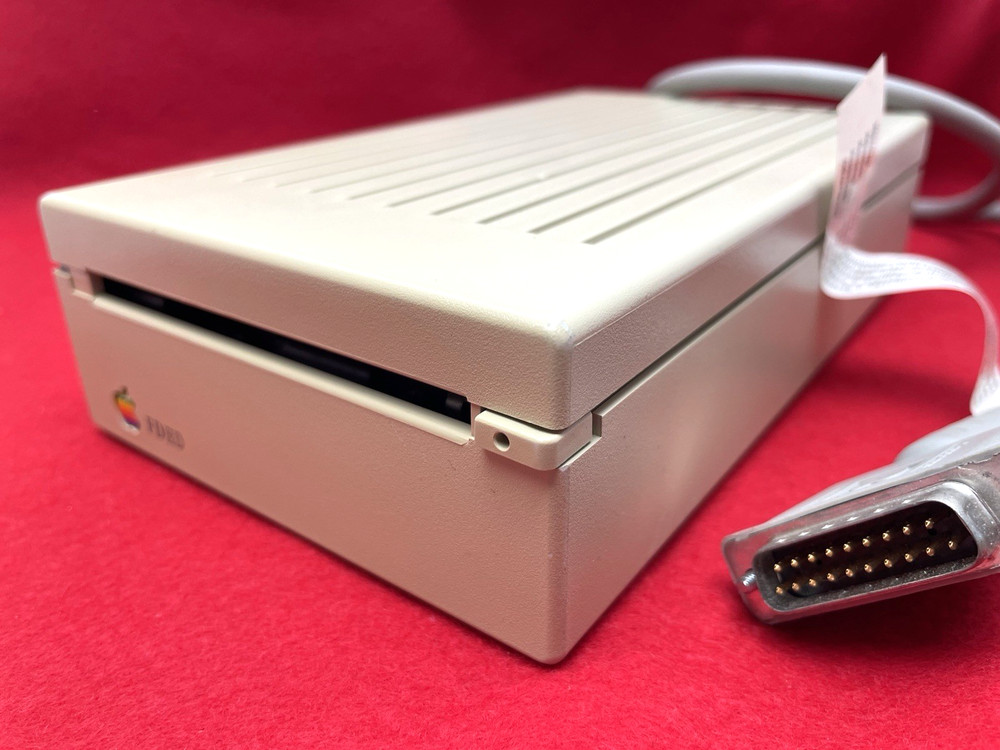 VINTAGE APPLE FDHD EXTERNAL SUPER DRIVE G7287 UNTESTED 1988 APPLE COMPUTERS