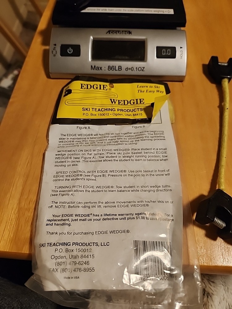 2 Edgie Wedgie Ski Teaching Product