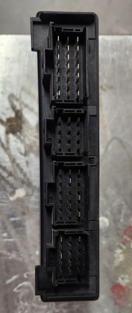 OEM Mercedes Benz Cab Control Module VCU A0004464335