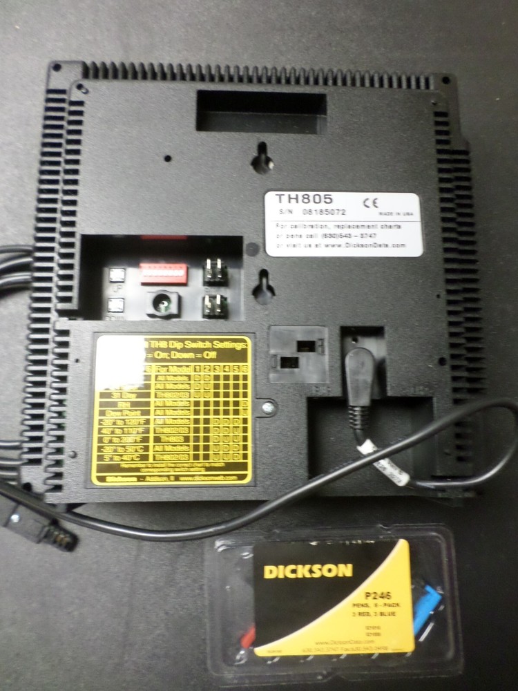 DICKSON - # TH805 - CHART RECORDER - BRAND NEW - With extra PENS