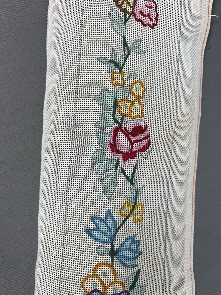 Shariane Handpainted Needlepoint Canvas Bell Pull Floral Flowers On Vine MBP6 *