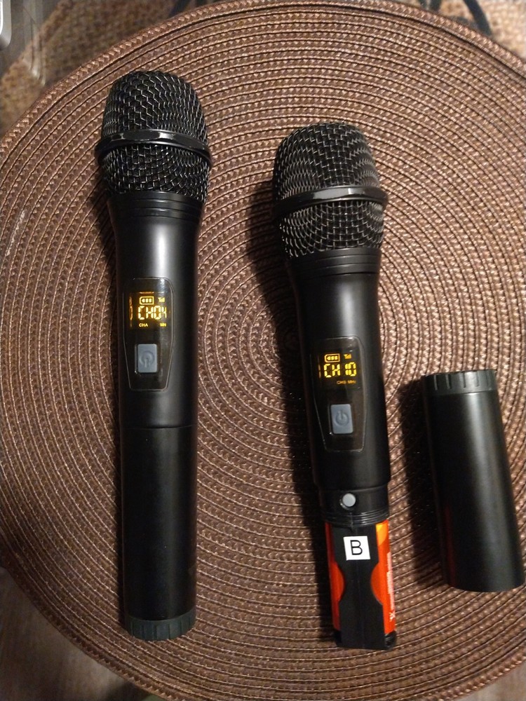 Tonor Bluetooth Wireless Karaoke Microphone (with Disco Ball)