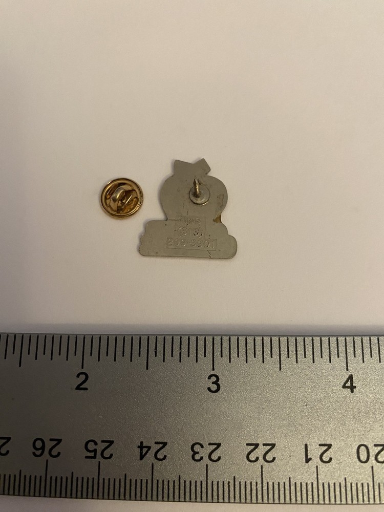 I Make The Difference Teacher Pin Back Button P163