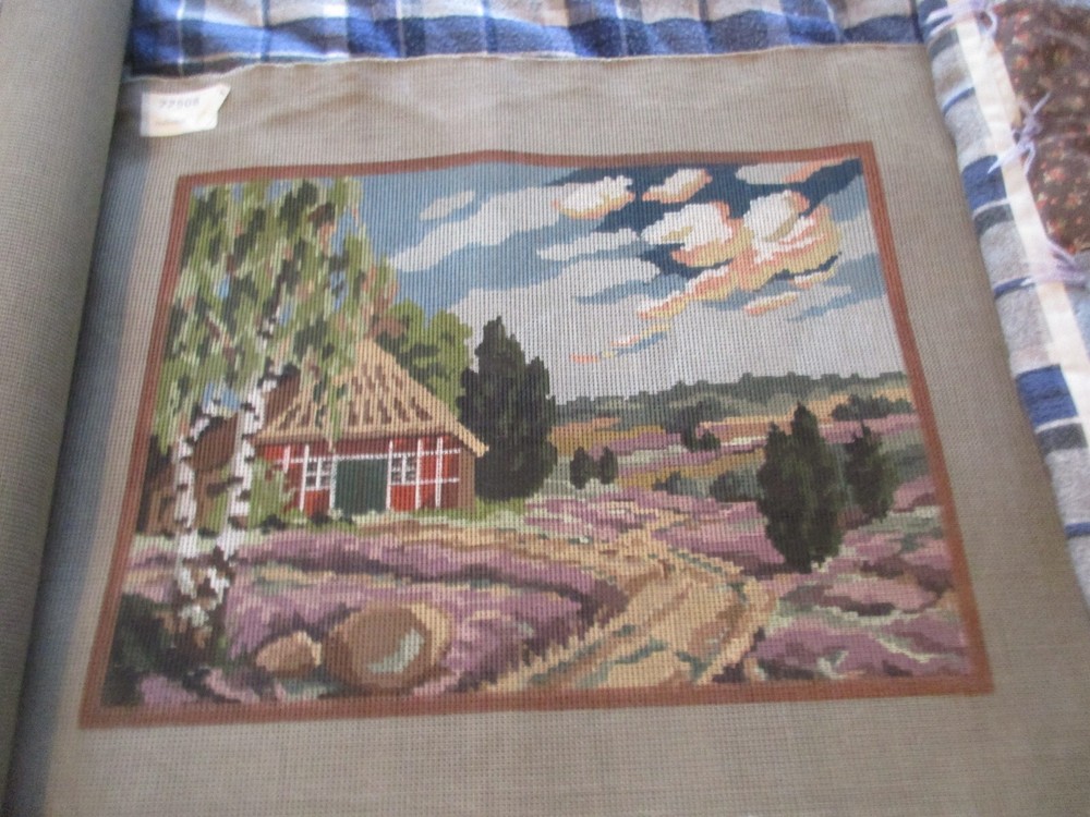 Vintage Halbstich Cottage Needlepoint Canvas #77508
