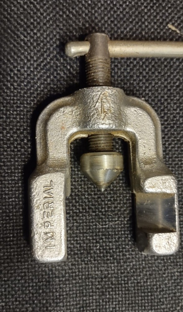 Imperial Flaring Tool Metric 45 395-FAM 2pcSet