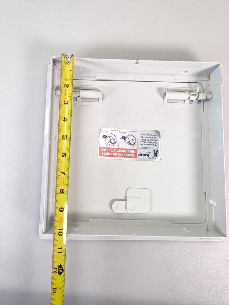 KARP METAL ACCESS DOOR 10"X10" INSIDE