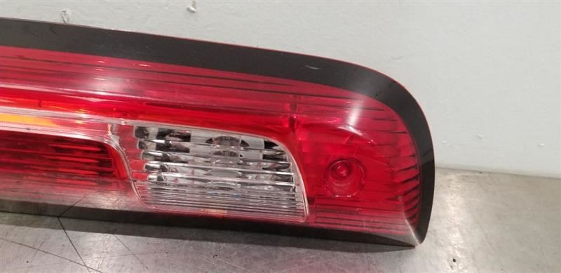 18 CHEVY SILVERADO 1500 HIGH MOUNTED STOP LIGHT INCANDESCENT