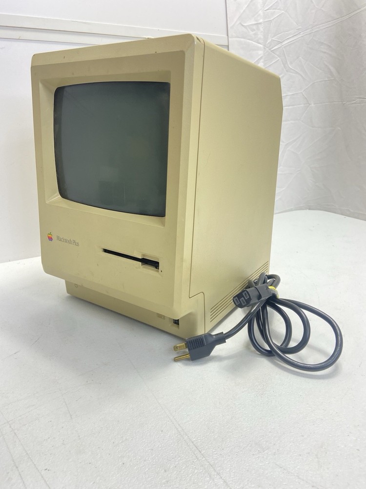 Apple Macintosh Plus 1MB Vintage Computer (PARTS ONLY)