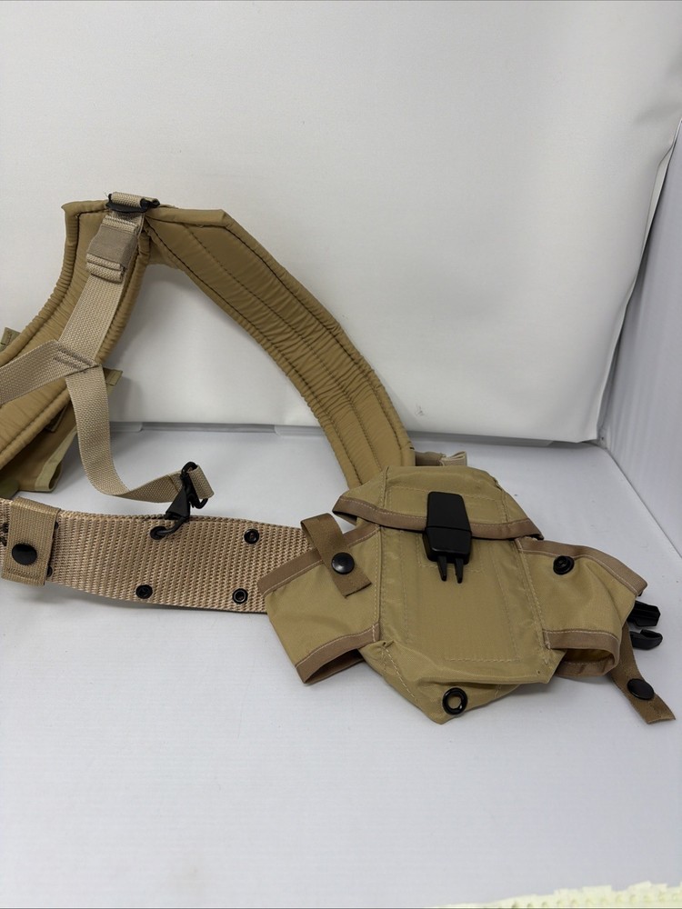 US MILITARY TACTICAL BELT/SHOULDER PACK