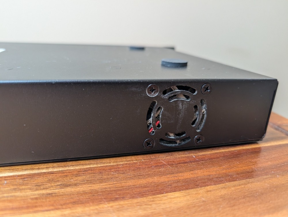 TRENDnet TPE-T160 Rack-Mountable Ethernet Switch