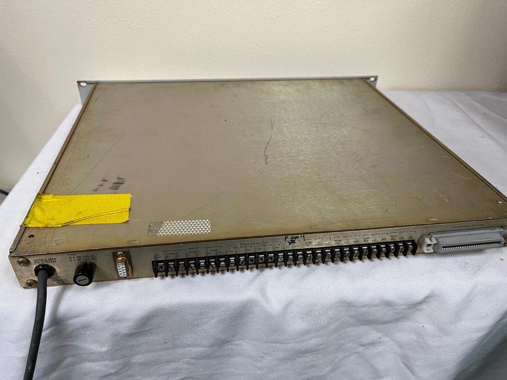 RTS Telex Model 4010 Central Electronics Series 4000 IFB System
