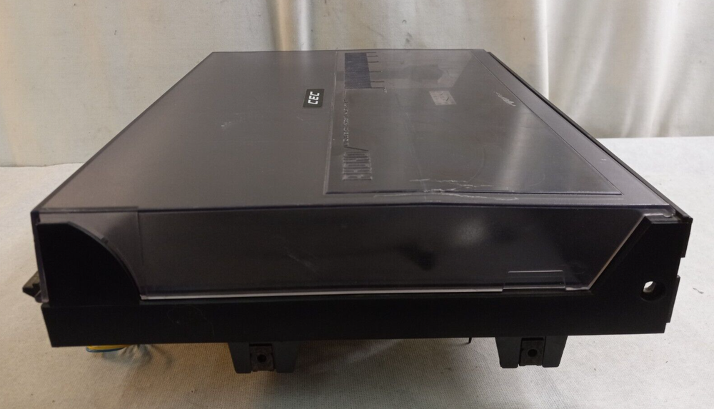 CEC ACR606R RECORD PLAYER Only