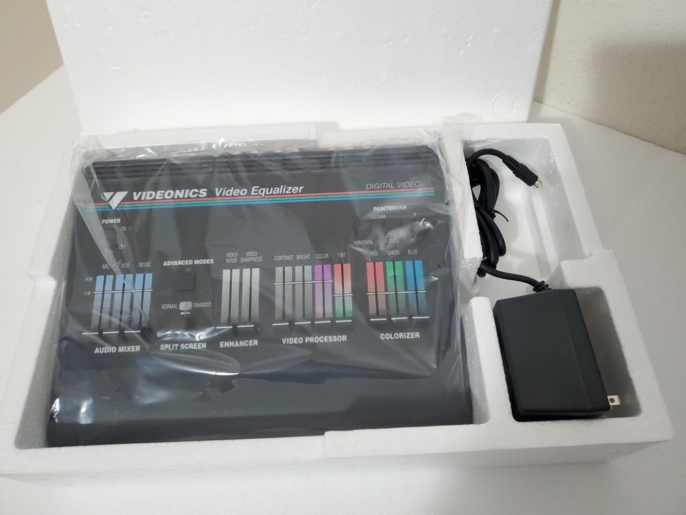 Videonics Video Equalizer Model VE-1 Processor Colorizer & Audio Mixer S-Video
