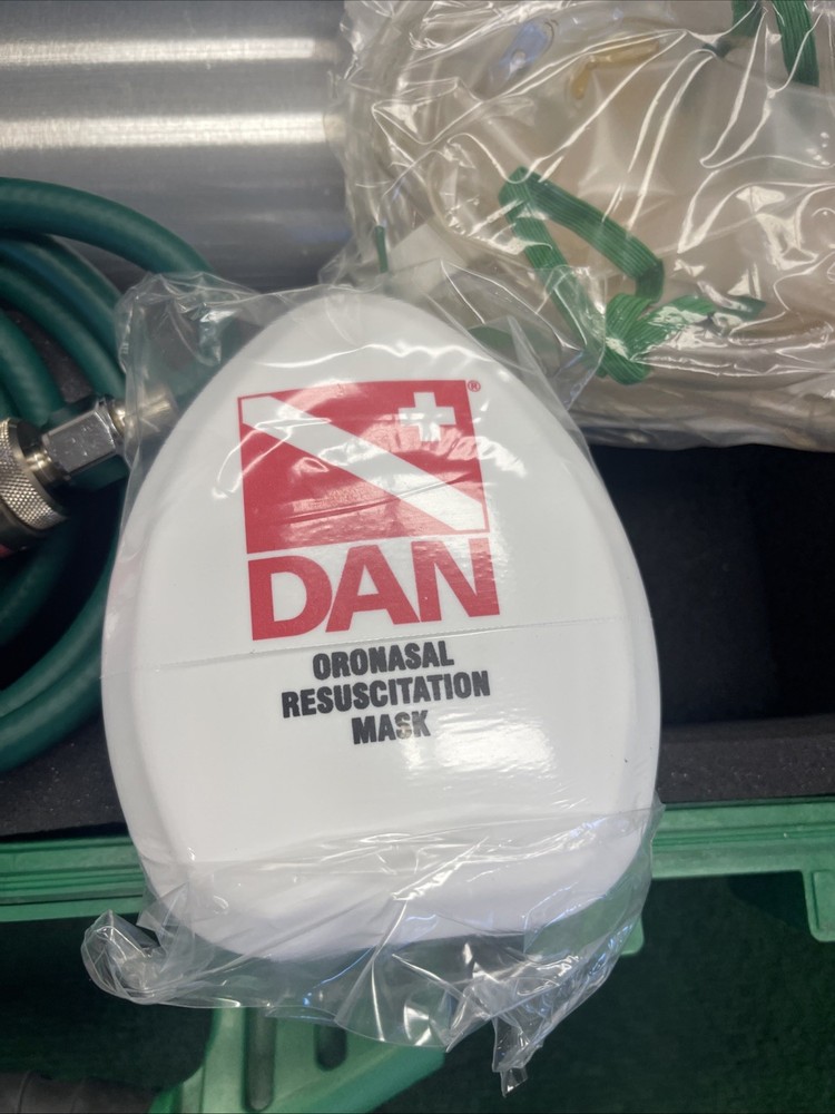 Divers Alert Network Scuba Rescue Pack Emergency Oxygen EMS PRO