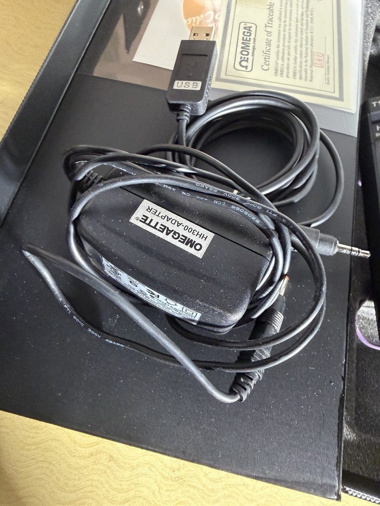 Omega HH378 Data Logger K J E T Thermometer