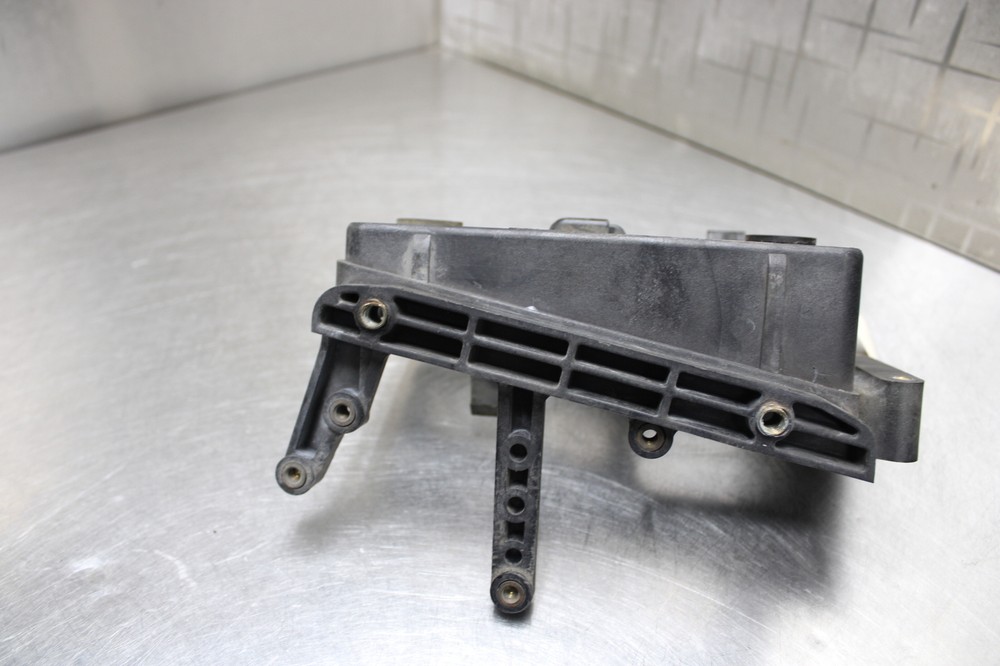 2006 HARLEY DYNA SUPER GLIDE FXD ELEC BRACKET EFI ECM CADDY 70367