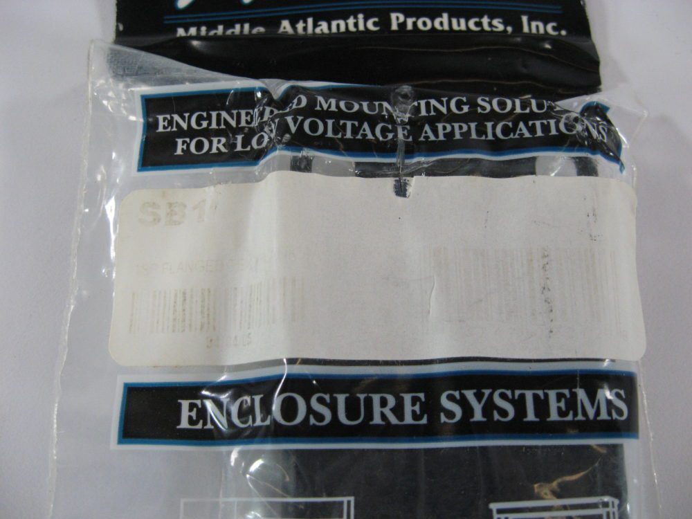 Middle Atlantic Products SB1 Flanged Blank Panel