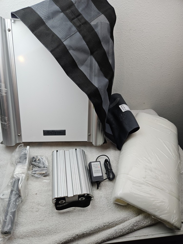 MOLLY BATHER  BELT  BATH LIFT       READ