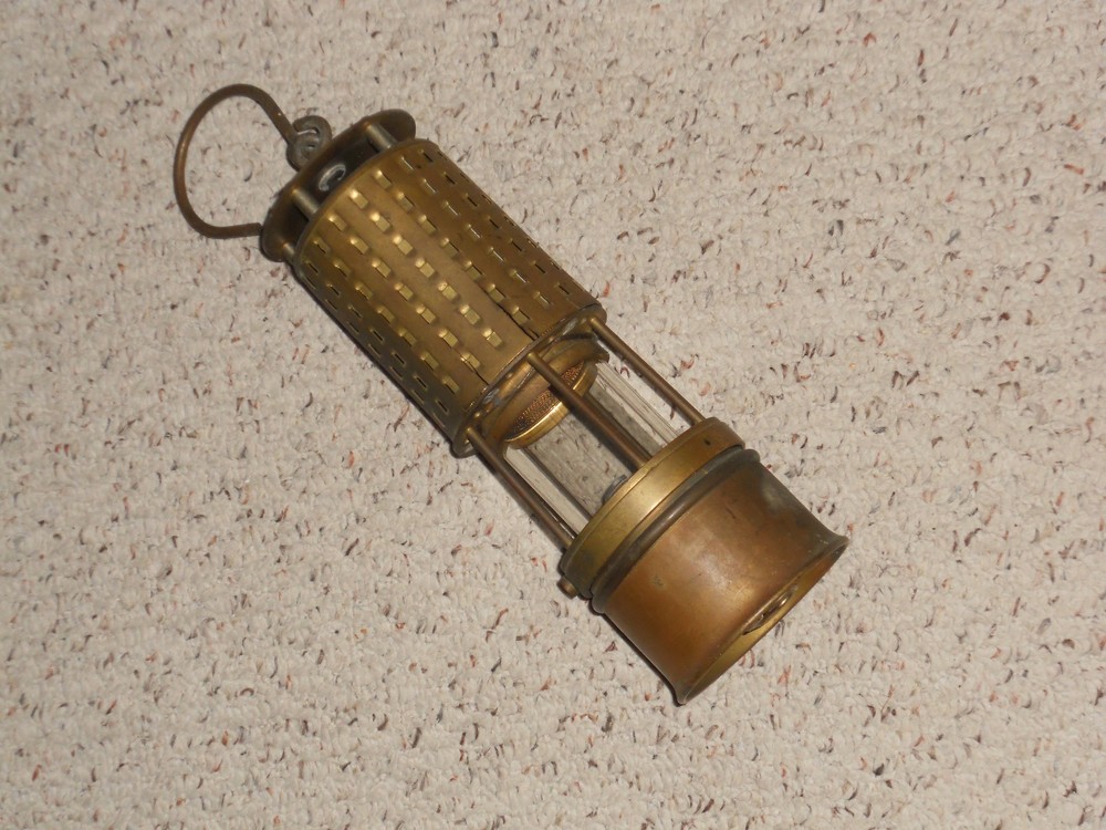 KOEHLER MINERS SAFETY LANTERN-nice piece!