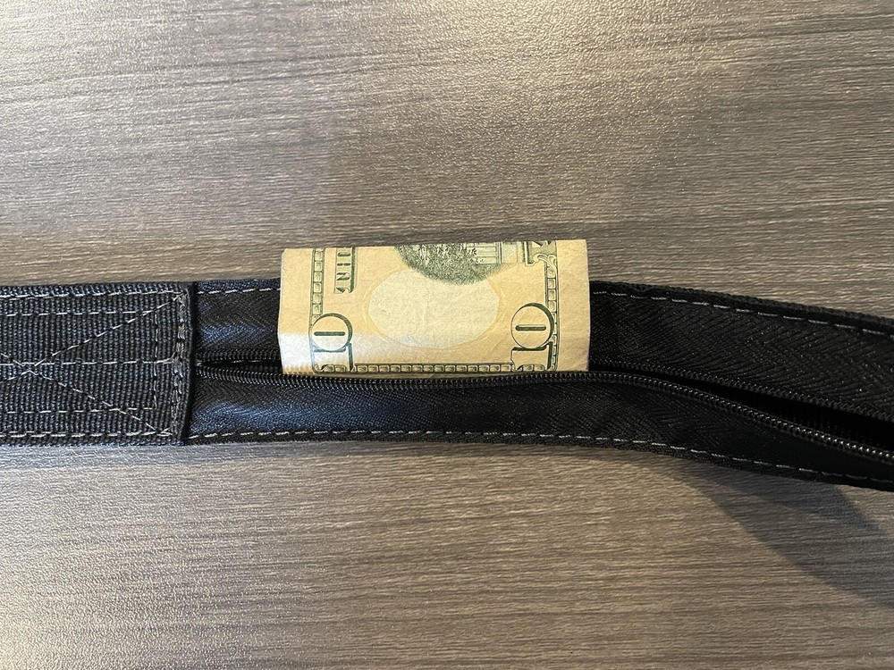 FORGE FORWARD, MULE, Money Belt. Size Small. 29-34”. Black