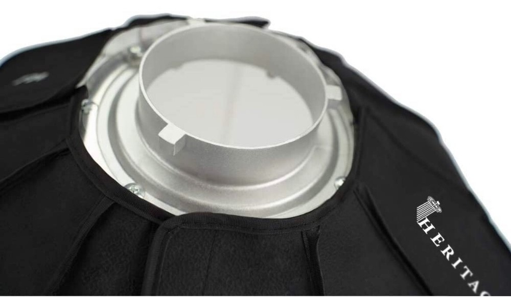 Heritage Lantern Softbox Light Modifier, with 65cm Universal Bowens Mount +Bag