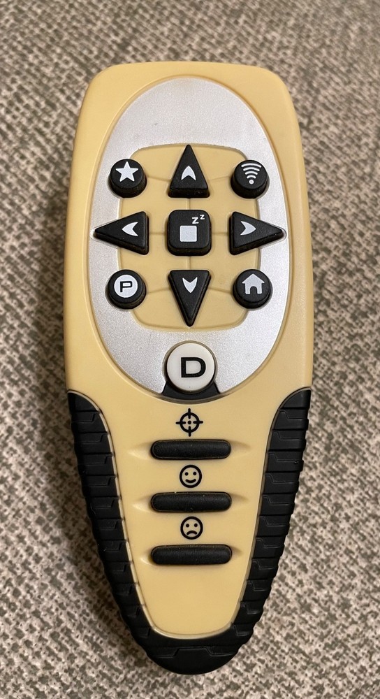 WowWee Robopet 2005 Full Function Interactive Control Dog with Remote - Tested