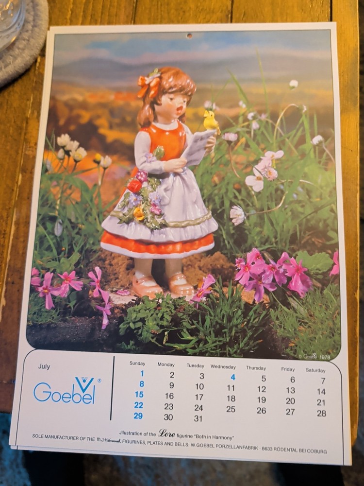 9 M.J Figuries-calendars