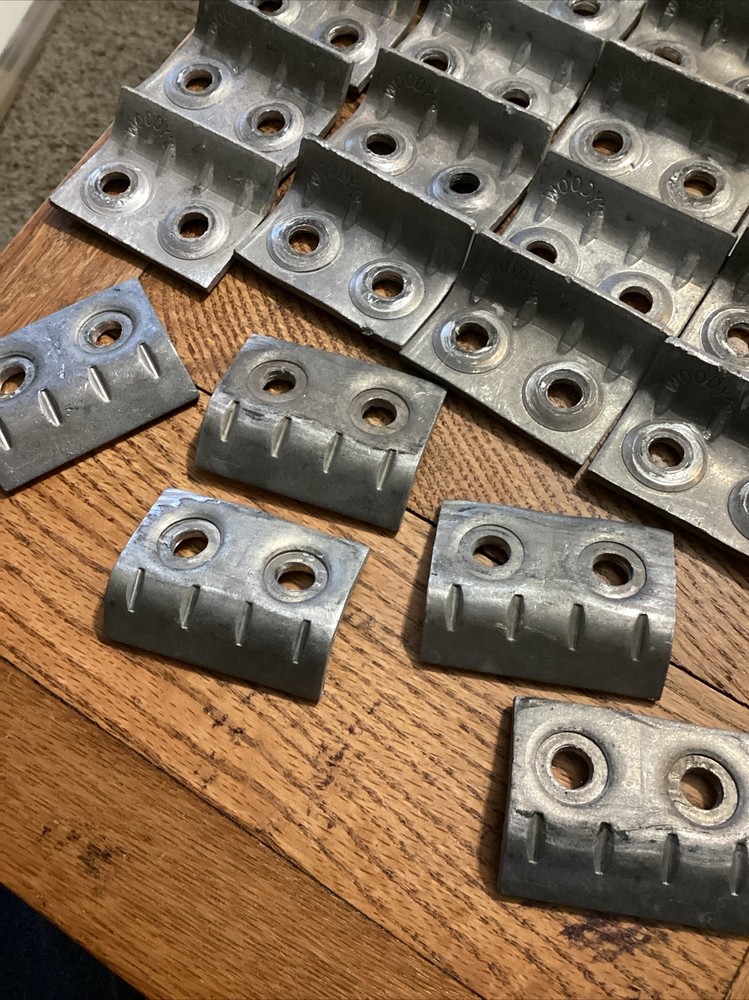 30 WOODY’S ALUMINUM BENDER STUD MATES DOUBLE HOLE