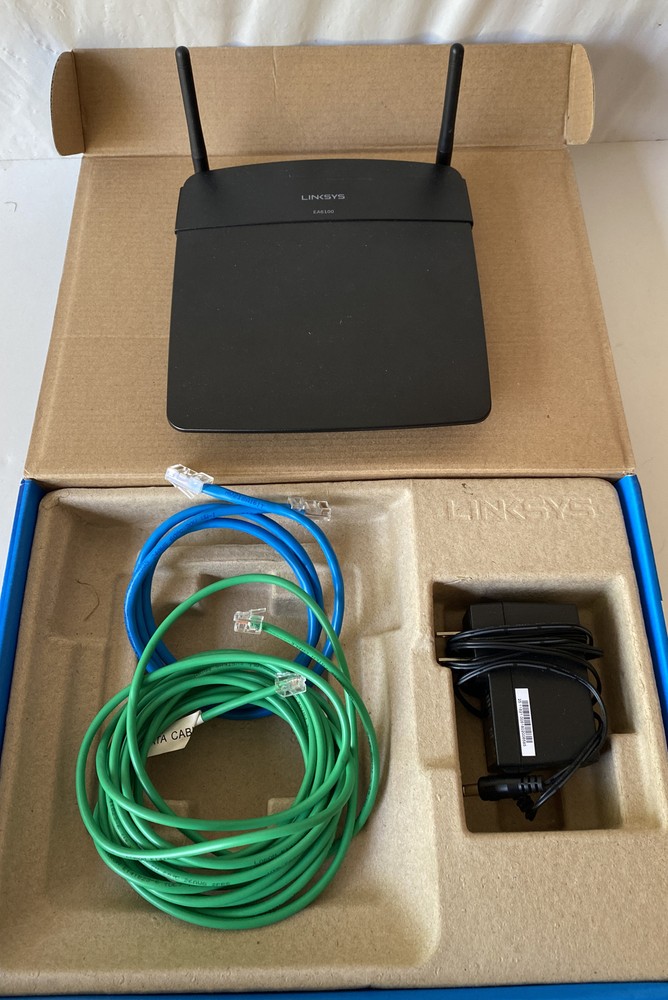 Linksys AC1200 Smart WiFi Router EA6100 - Opened Box
