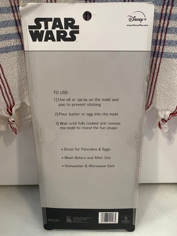 Star Wars The Mandalorian Silicone Breakfast Molds 2-Pack