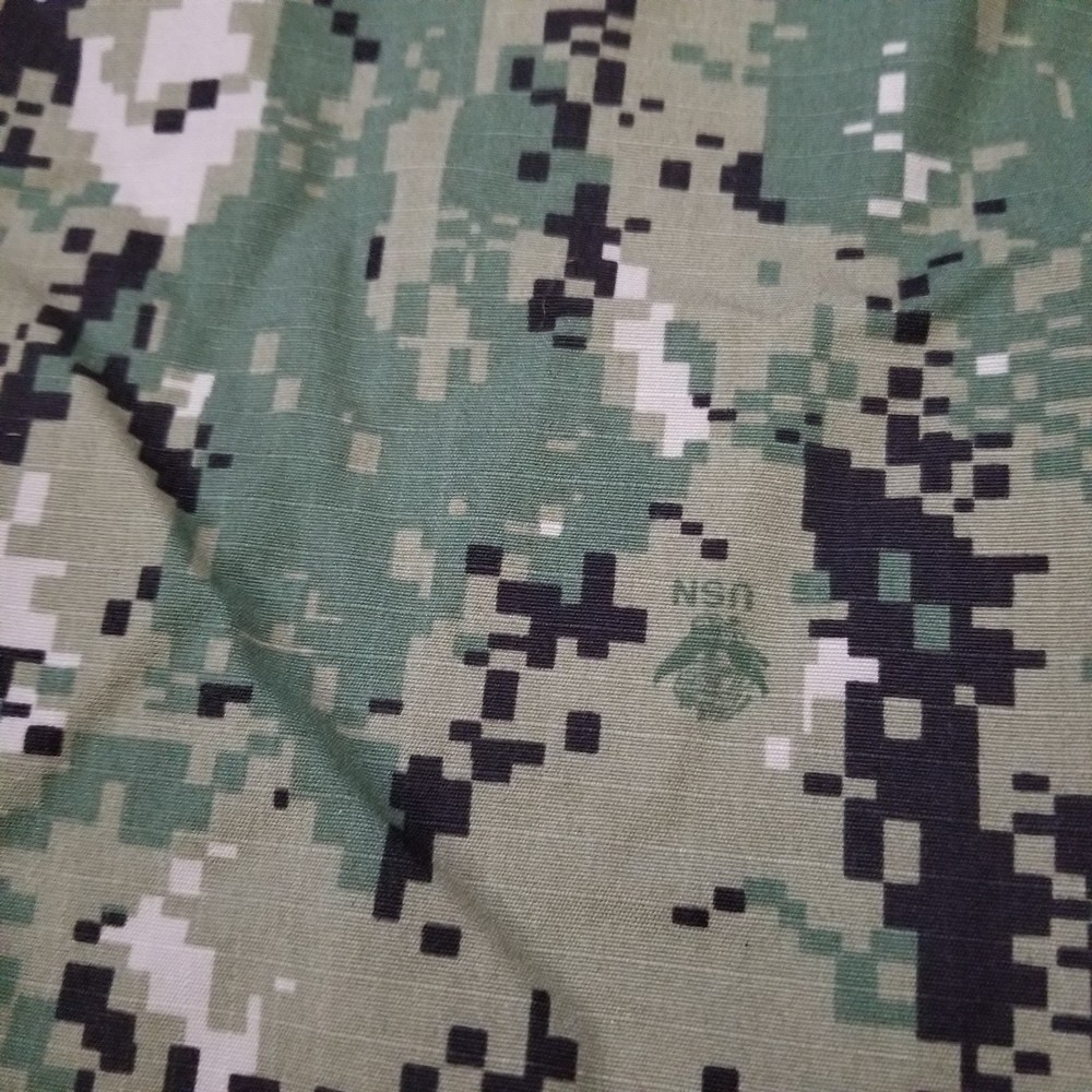 US Navy Working Uniform Type III Shirt Medium Regular Camo Blouse "Alexander"