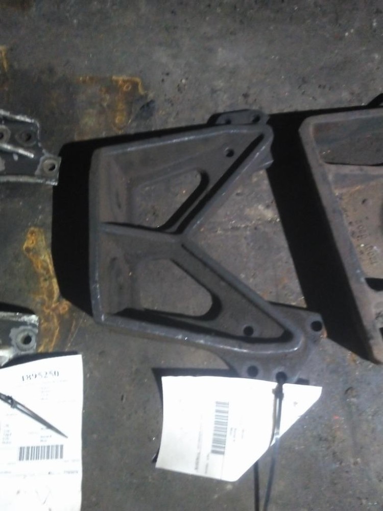 Replaces 120013466 FRONT ENGINE MOUNT ,  OR