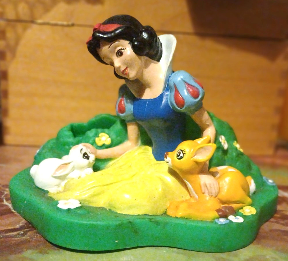 Vintage Snow White plastic play set with Rabbit & Deer