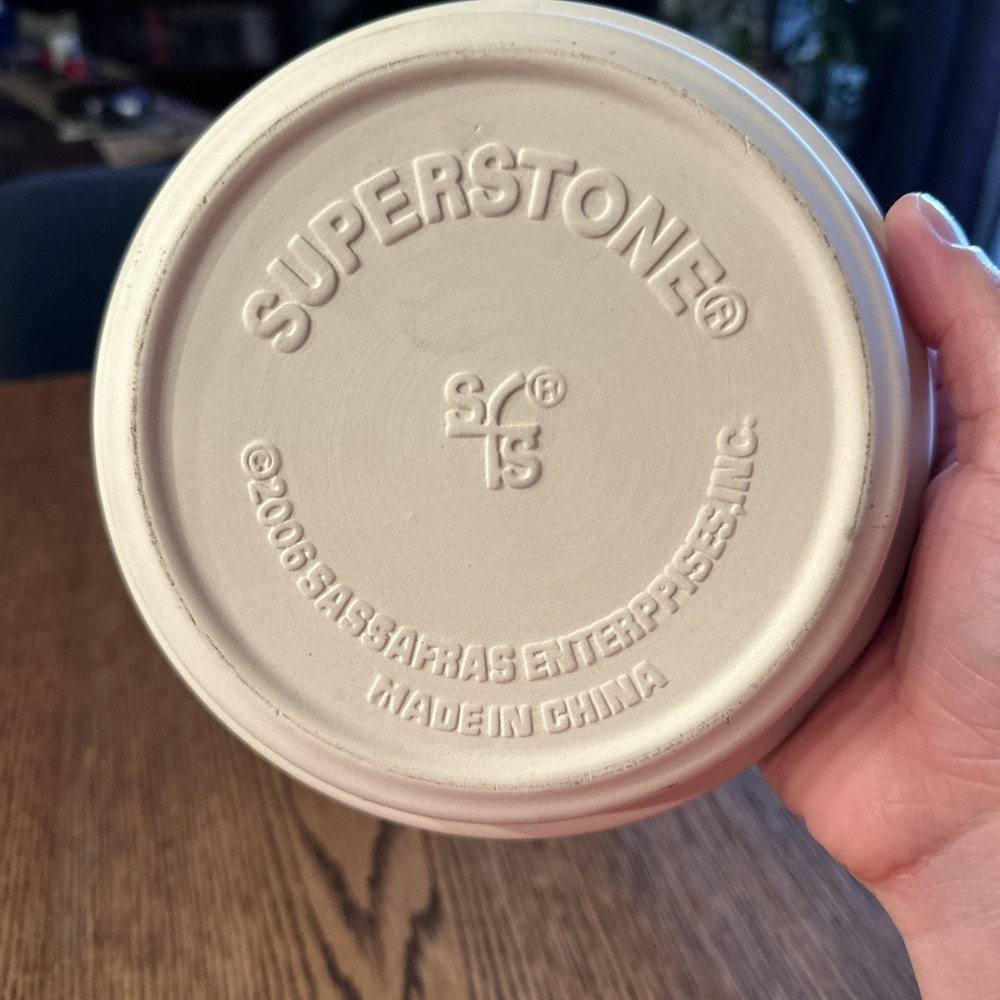 Superstone Sassafras Garlic Baker Ceramic 7.5”