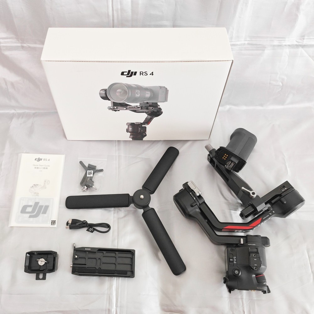 Dji RS4 Gimbal Stabilizer in Original Box (Excellent Condition)
