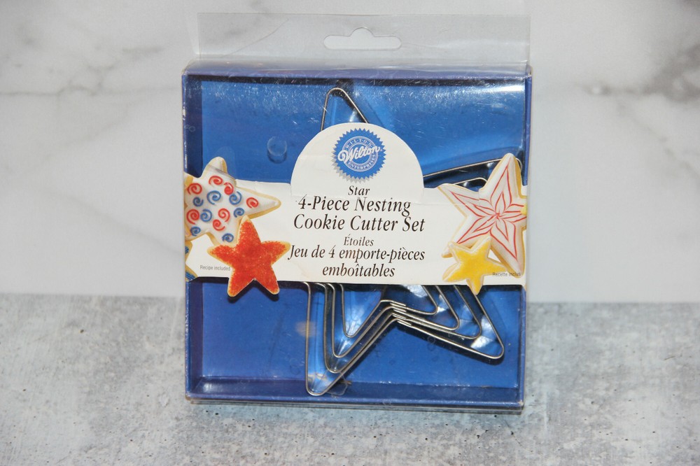 4-piece Wilton Nesting Star Cookie Cutters