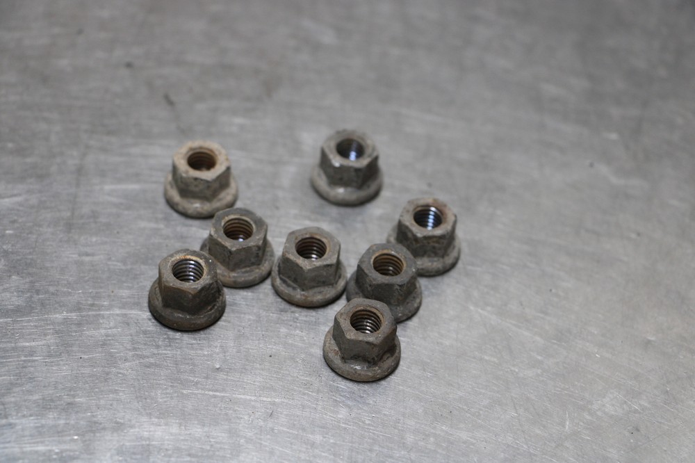 04-09 Yamaha FZ6 Exhaust Header Nuts Bolts