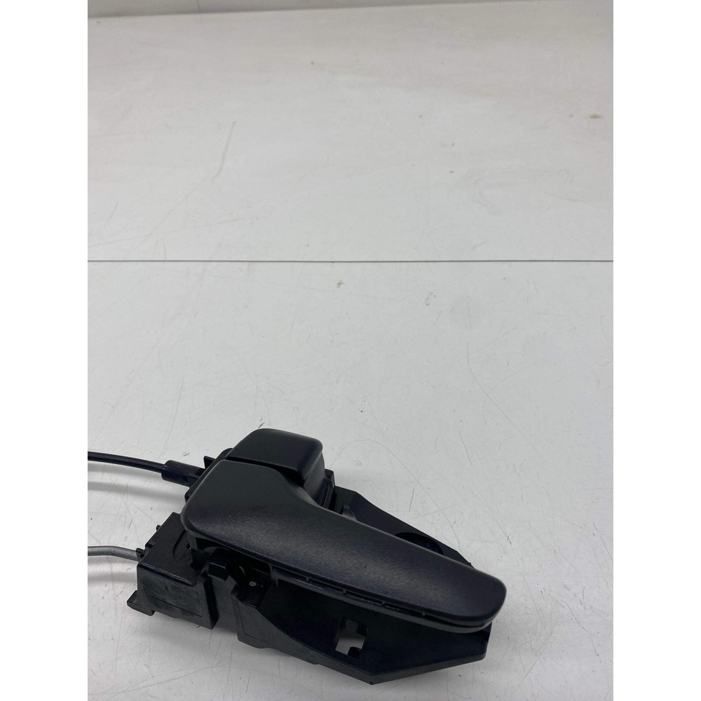 Mitsubishi Evolution Door lock front left passenger Evo 9 2006 Lancer