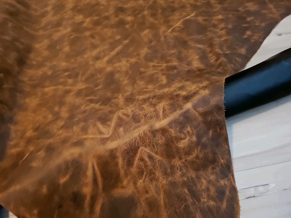 4-5oz COGNAC BROWN PULL-UP DISTRESSED LEATHER HIDE SQUARE PANEL,SHEET,12x12 10+s