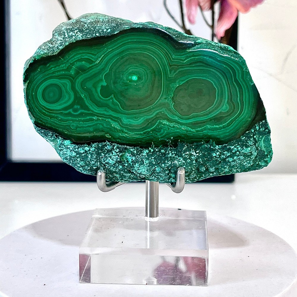 413G Green Malachite Coarse Mineral Sample
